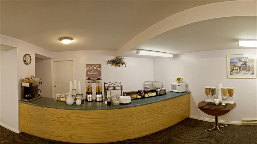 Econo Lodge Inn & Suites Saint John Ngoại thất bức ảnh