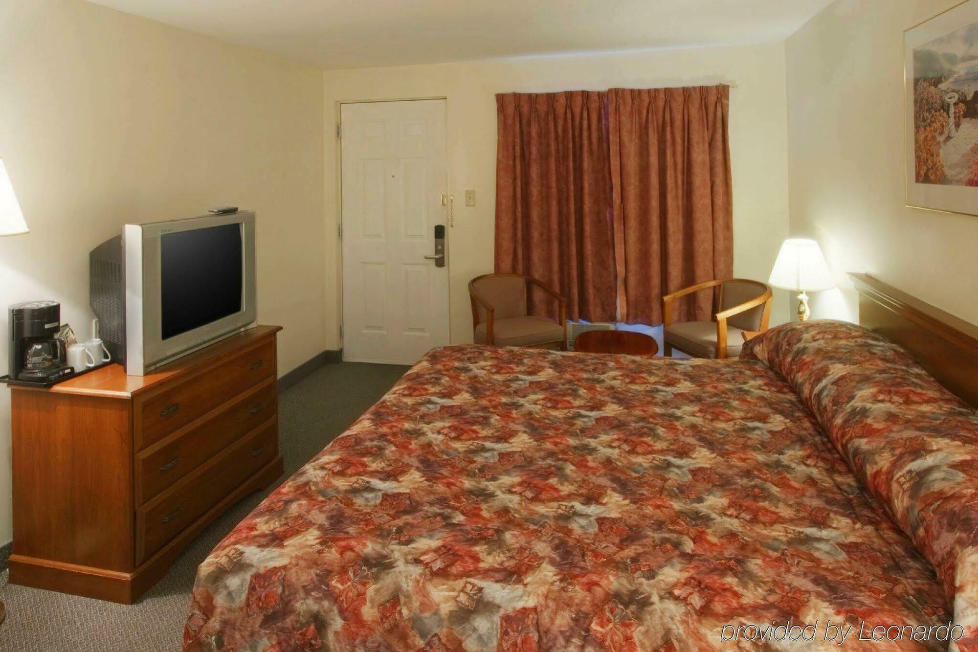 Econo Lodge Inn & Suites Saint John Phòng bức ảnh